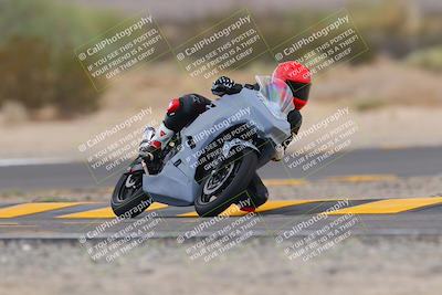 media/Sep-11-2022-SoCal Trackdays (Sun) [[81b7e951af]]/Turn 7 (1145am)/